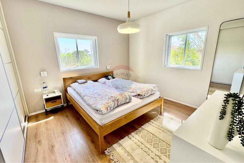 Apartment for Sale in Ra'anana - Image 1