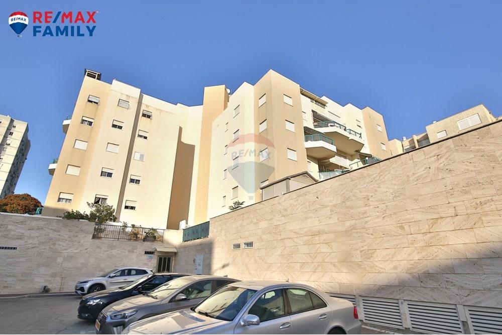 Apartment for Sale in קרית ביאליק - Image 4
