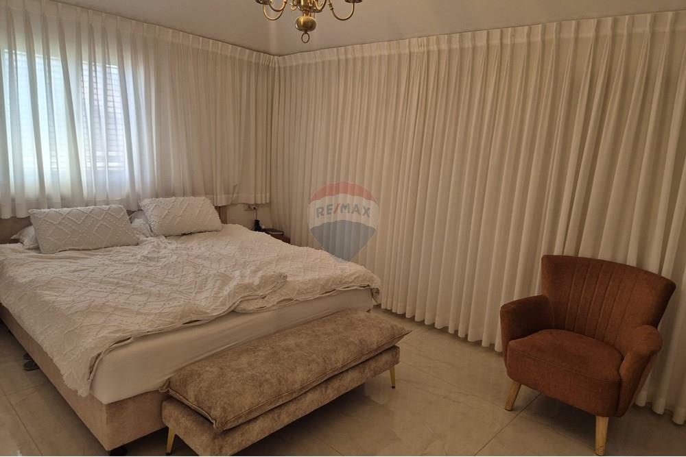 Apartment for Sale in Jerusalem - Image 4