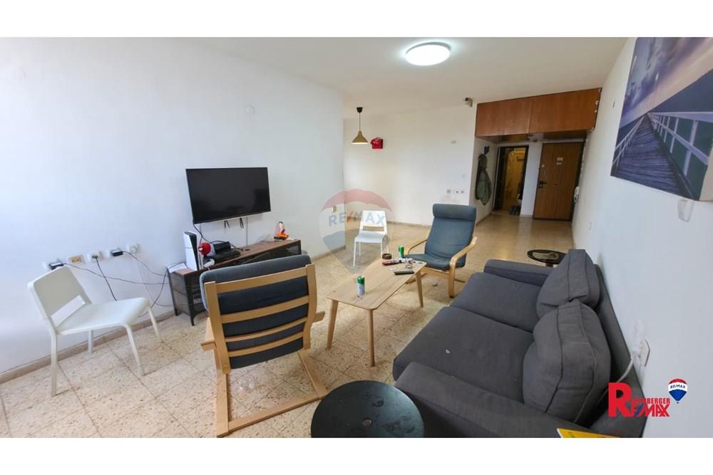 Apartment for Sale in Rishon LeZion - Image 3