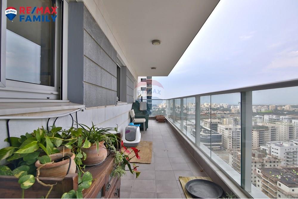 Apartment for Sale in קרית ביאליק - Image 4