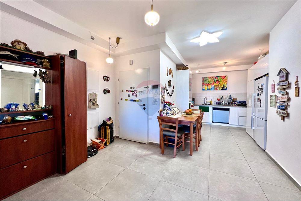 Apartment for Sale in Netanya - Image 7