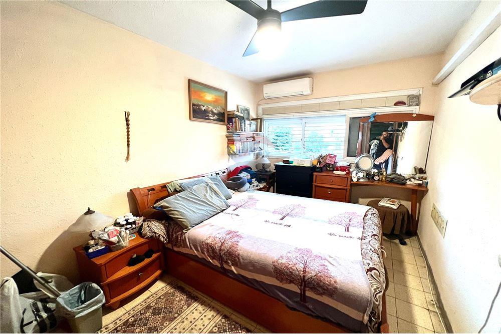 Apartment for Sale in Tel Aviv - Image 6