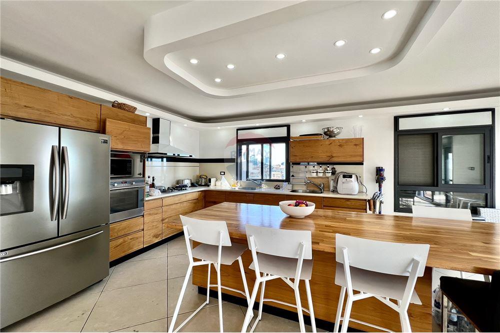 Apartment for Sale in Netanya - Image 6