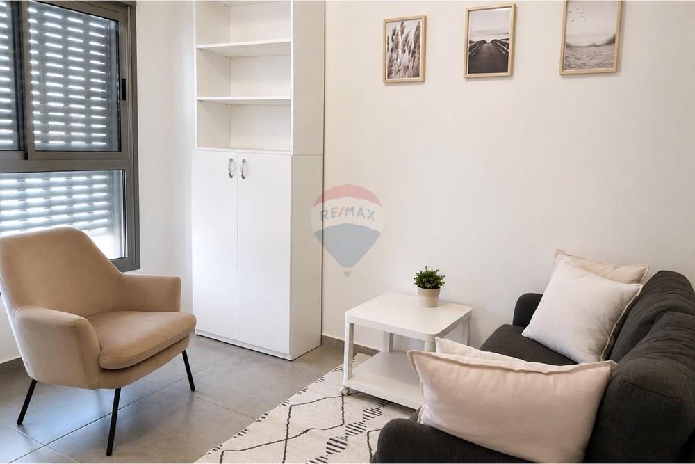 Apartment for Sale in מעלות - Image 4