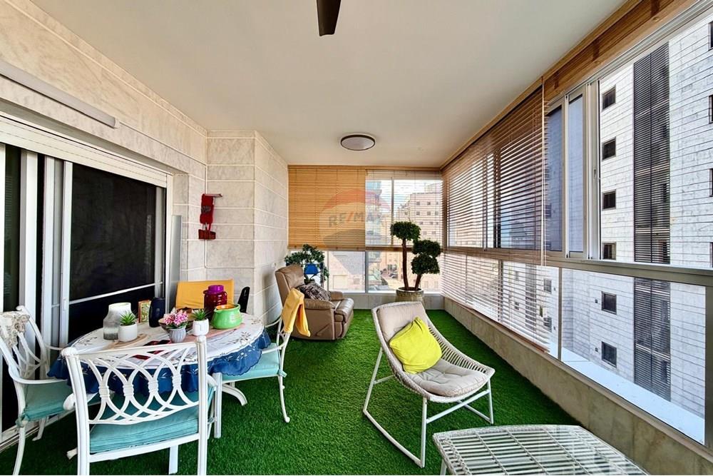 Apartment for Sale in Netanya - Image 4