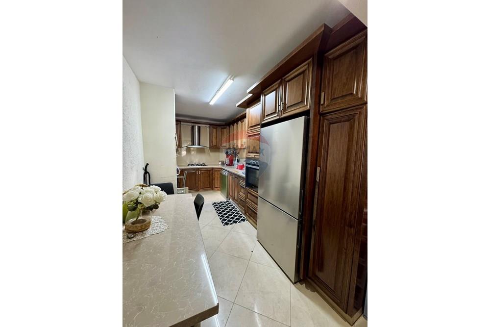 Apartment for Sale in Tel Aviv - Image 3