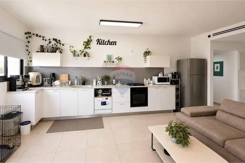 Apartment for Sale in פרדס חנה - כרכור - Image 4