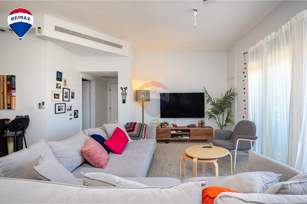 Apartment for Sale in Zichron Ya'akov - Image 3
