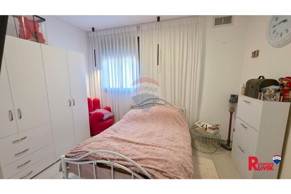 Apartment for Sale in Rishon LeZion - Image 6