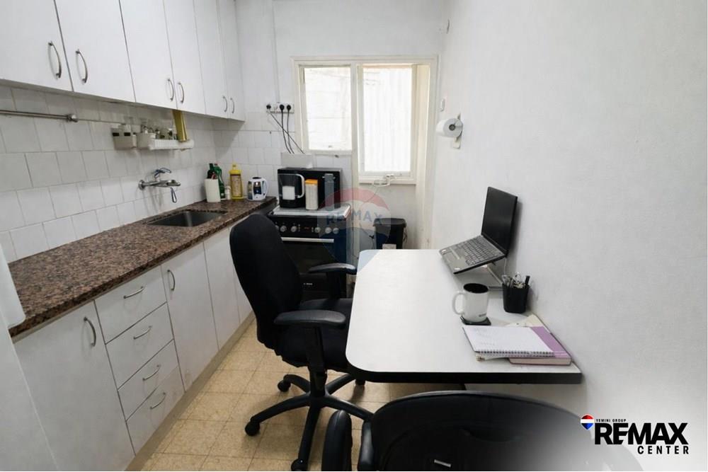 Apartment for Sale in Bat Yam - Image 1