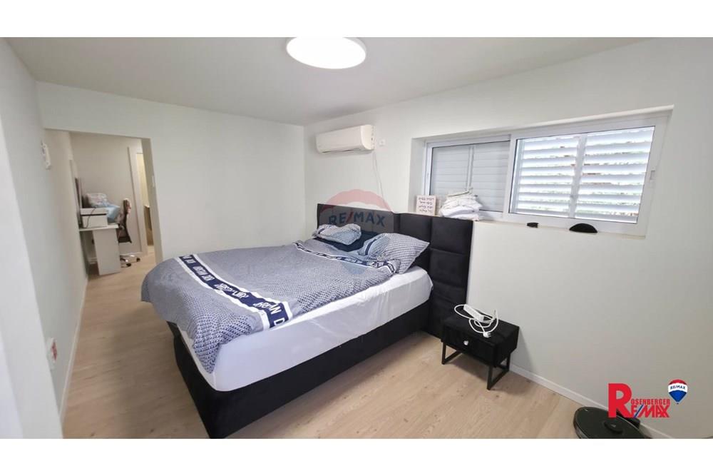 Apartment for Sale in Rishon LeZion - Image 5