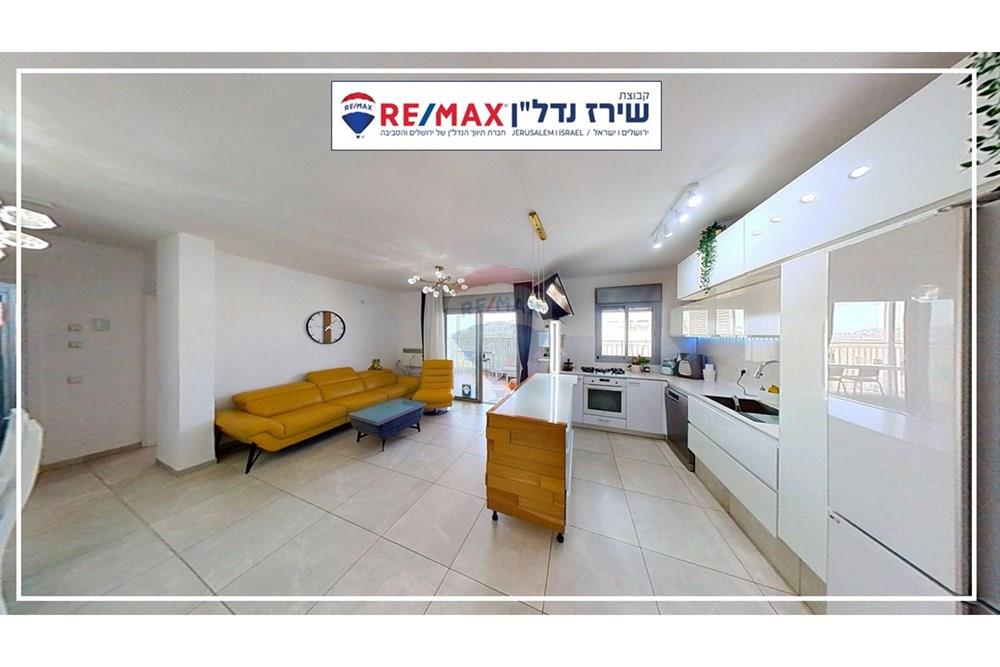 Apartment for Sale in Jerusalem - Image 4
