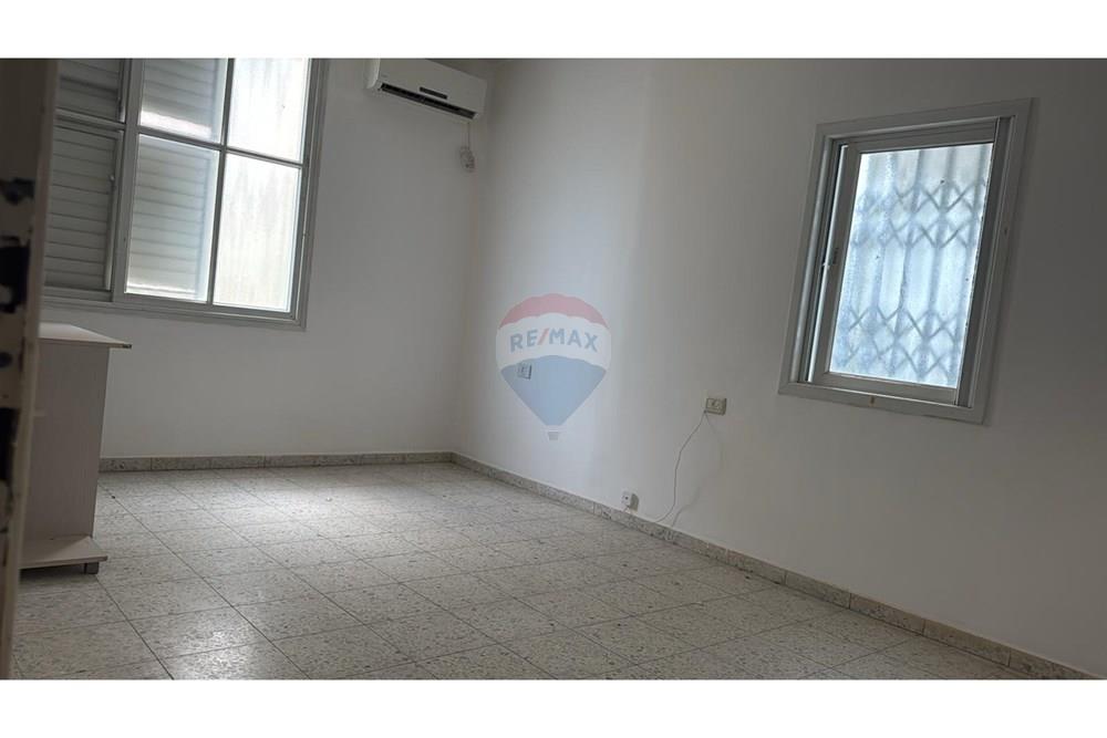 Apartment for Sale in Netanya - Image 7
