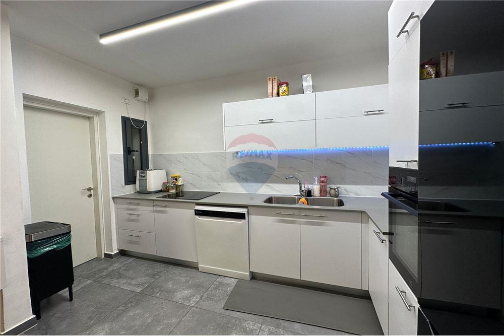 Apartment for Sale in Or Yehuda - Image 5