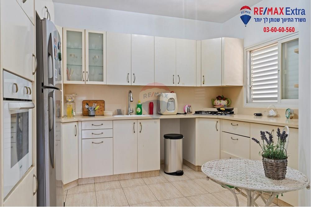 Apartment for Sale in Bat Yam - Image 6