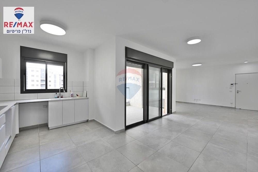 Apartment for Sale in שוהם - Image 5