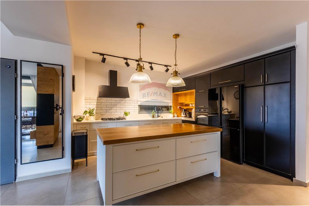 Apartment for Sale in Afula - Image 2
