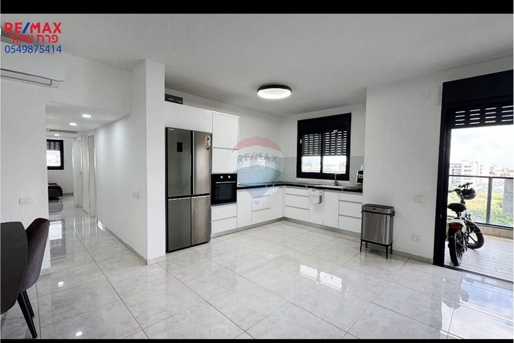 Apartment for Sale in Nahariya - Image 4
