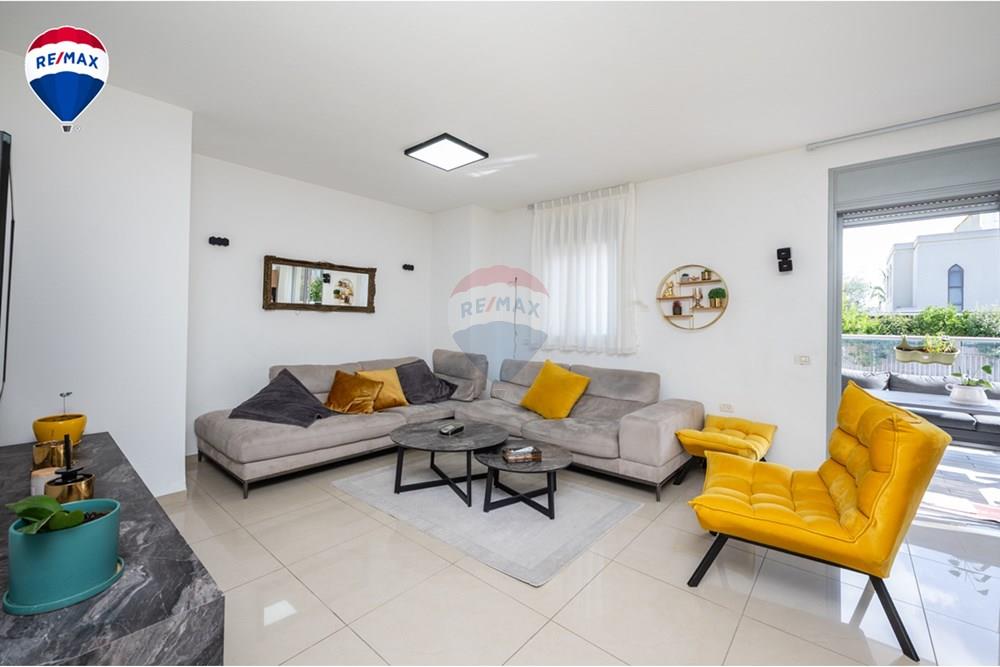 Apartment for Sale in Zichron Ya'akov - Image 4
