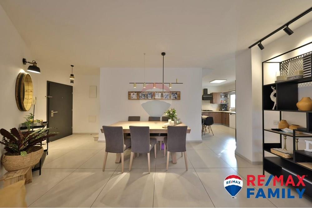 Apartment for Sale in קרית ביאליק - Image 3