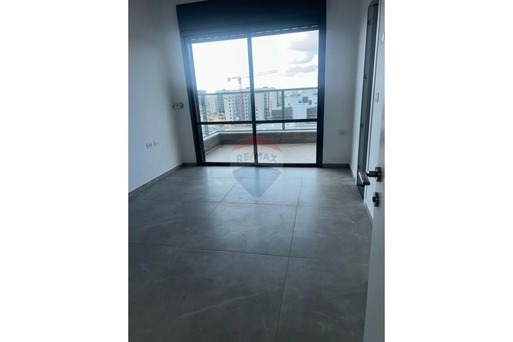 Apartment for Sale in Ofakim - Image 3