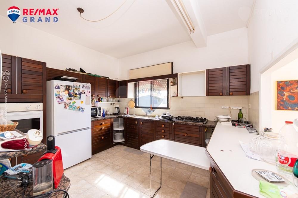 Apartment for Sale in Haifa - Image 3