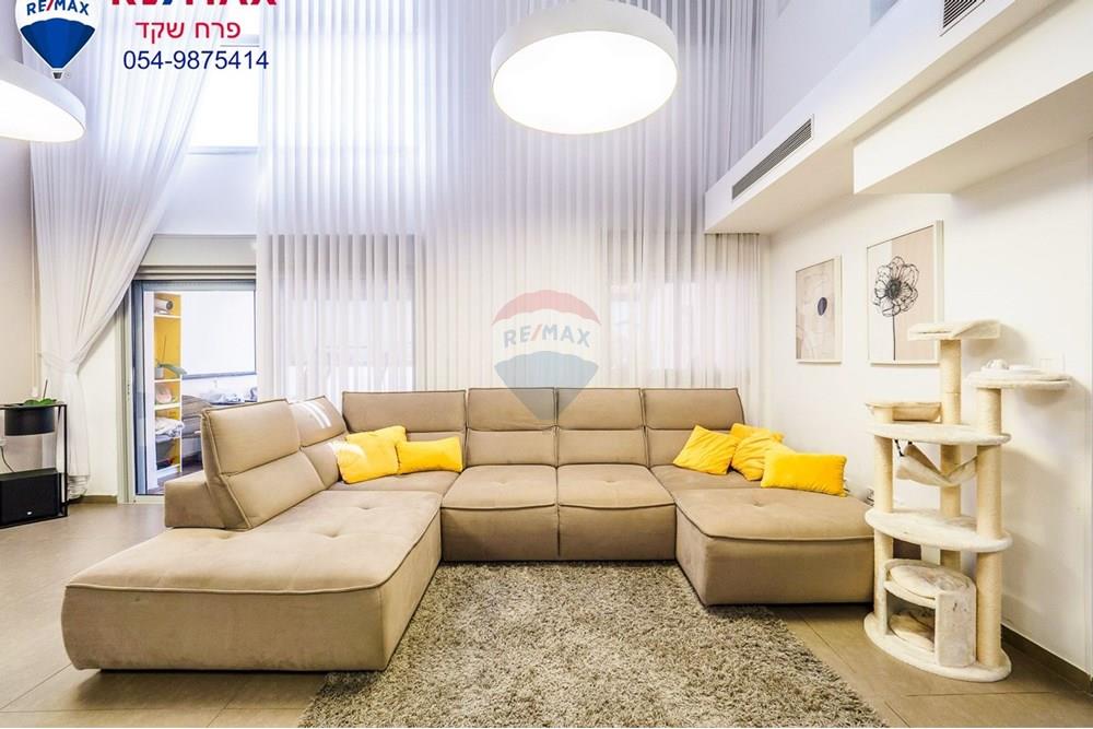 Apartment for Sale in Nahariya - Image 2