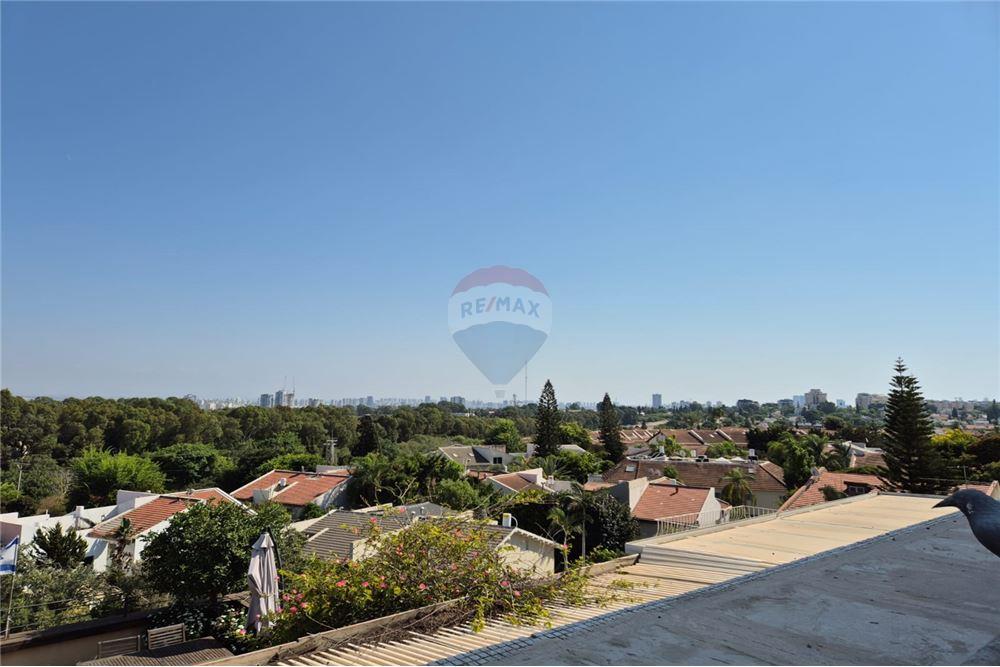 Apartment for Sale in Herzliya - Image 5