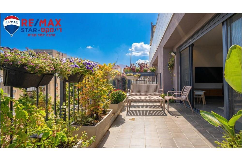 Apartment for Sale in Herzliya - Image 1