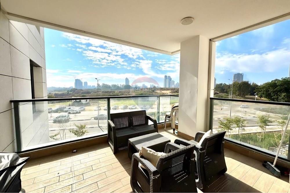 Apartment for Sale in Netanya - Image 3