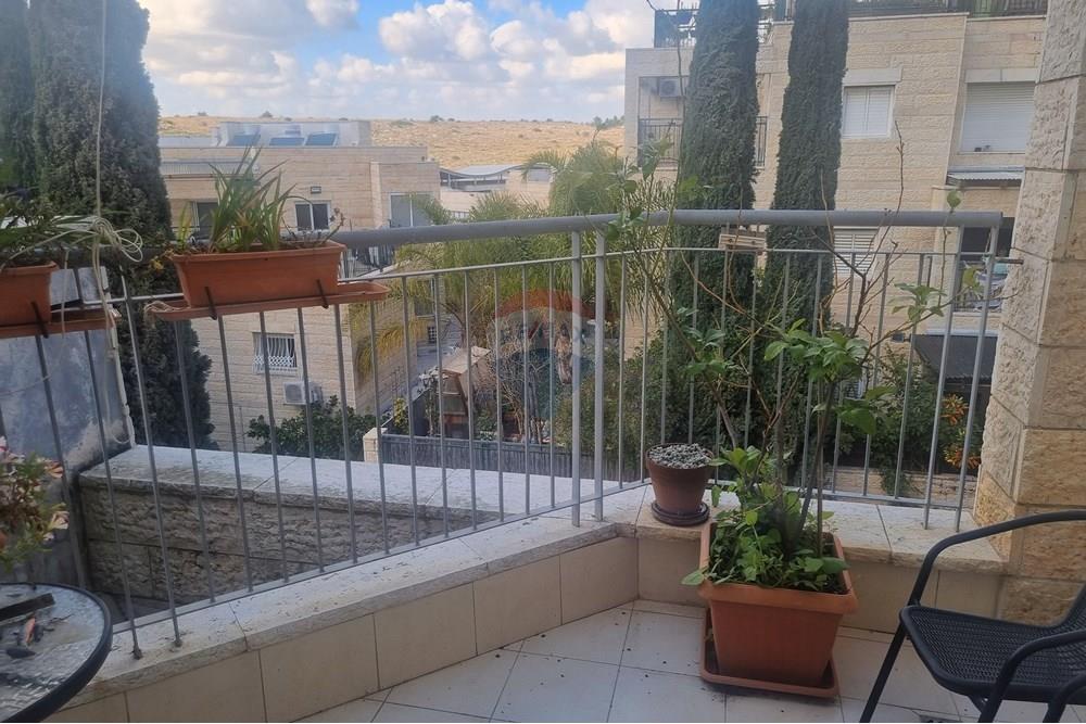 Apartment for Sale in Modi'in - Image 4