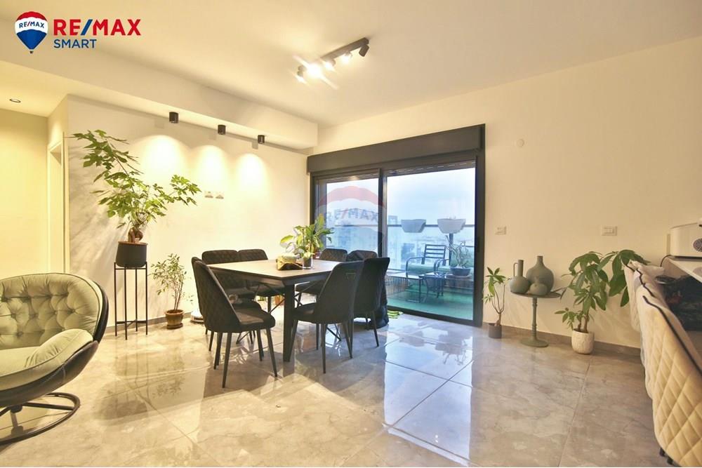 Apartment for Sale in קרית חיים - Image 3