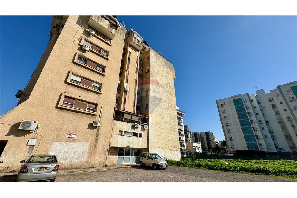 Apartment for Sale in Afula - Image 4