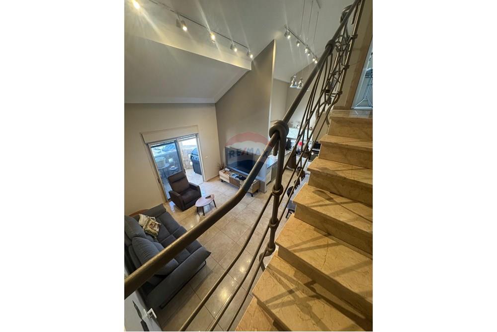 Apartment for Sale in Nahariya - Image 3