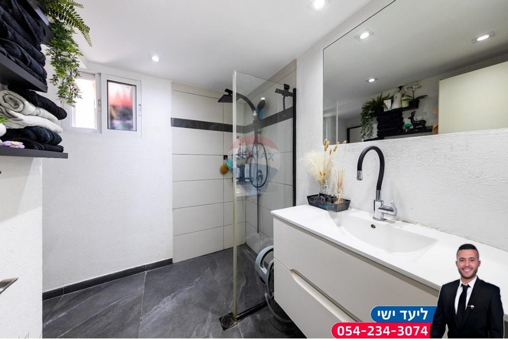 Apartment for Sale in Netanya - Image 4