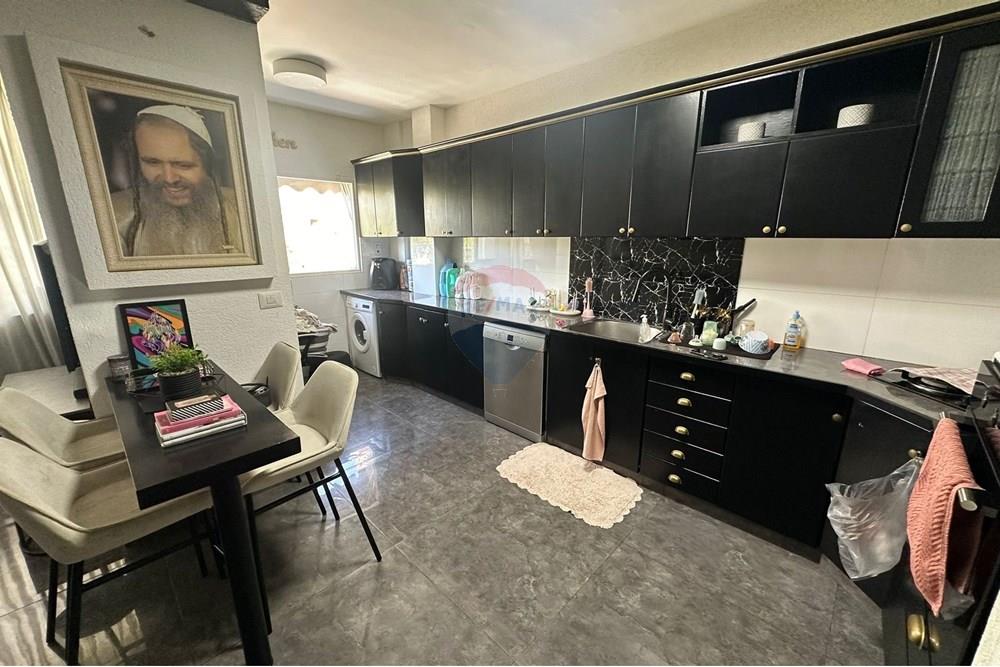 Apartment for Sale in Rishon LeZion - Image 4