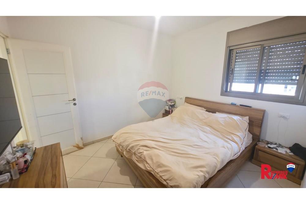 Apartment for Sale in Holon - Image 7