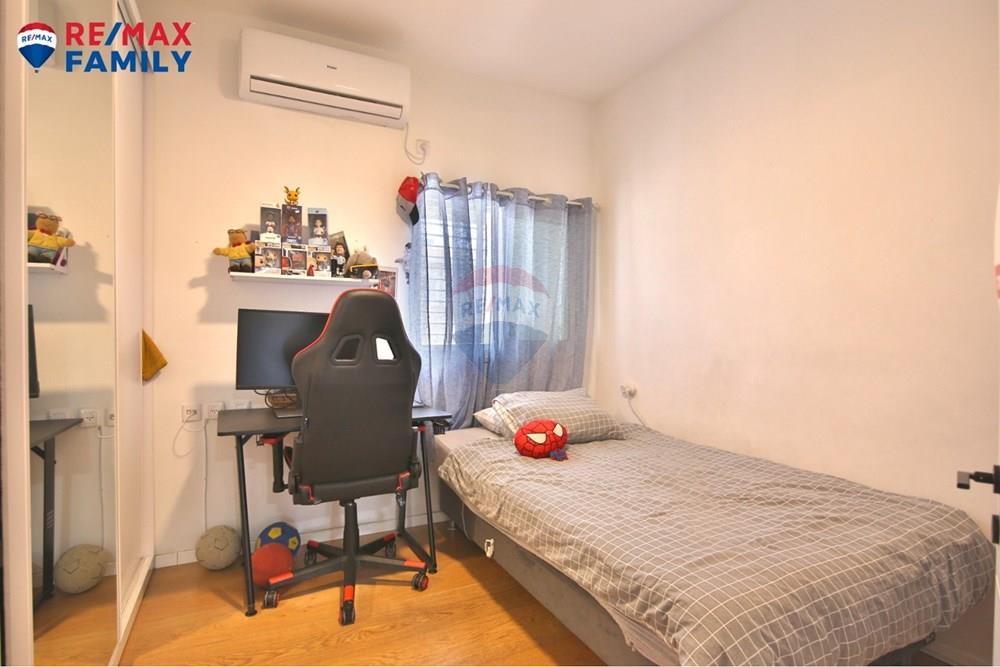 Apartment for Sale in קרית מוצקין - Image 7