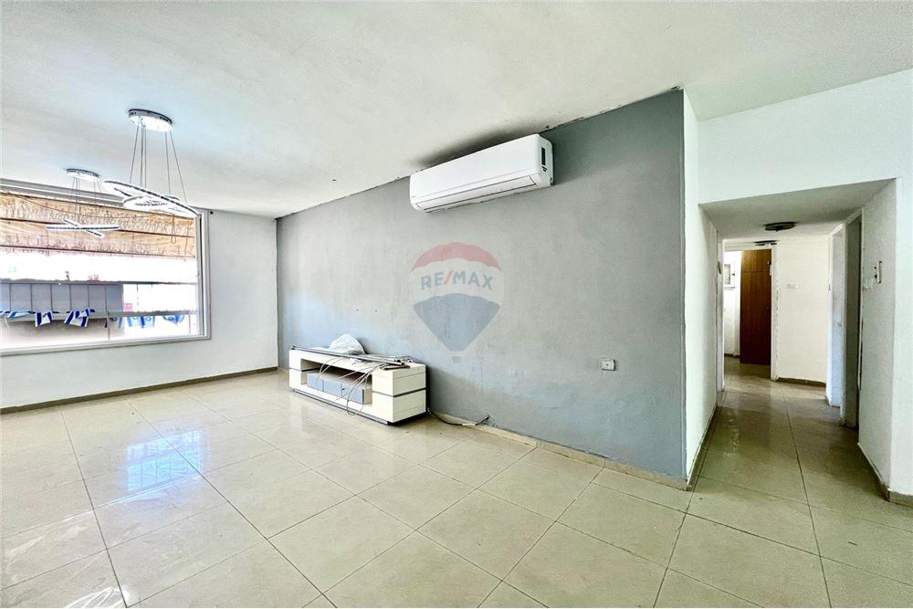 Apartment for Sale in Netanya - Image 5