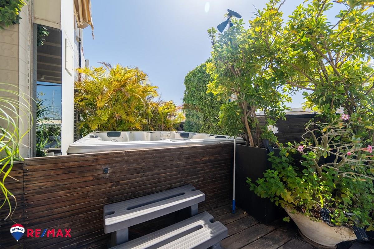 Apartment for Sale in Petah Tikva - Image 7