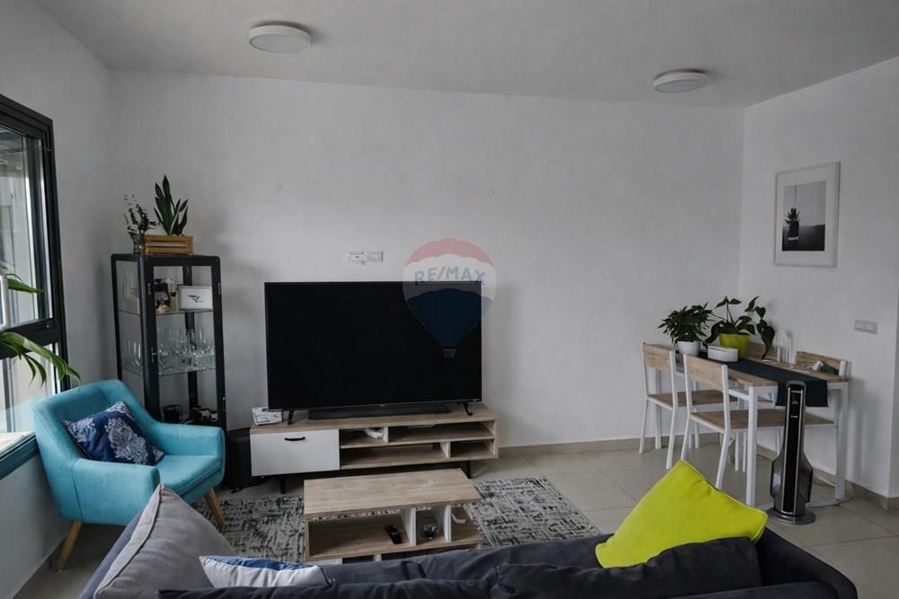 Apartment for Sale in Ramat Gan - Image 3
