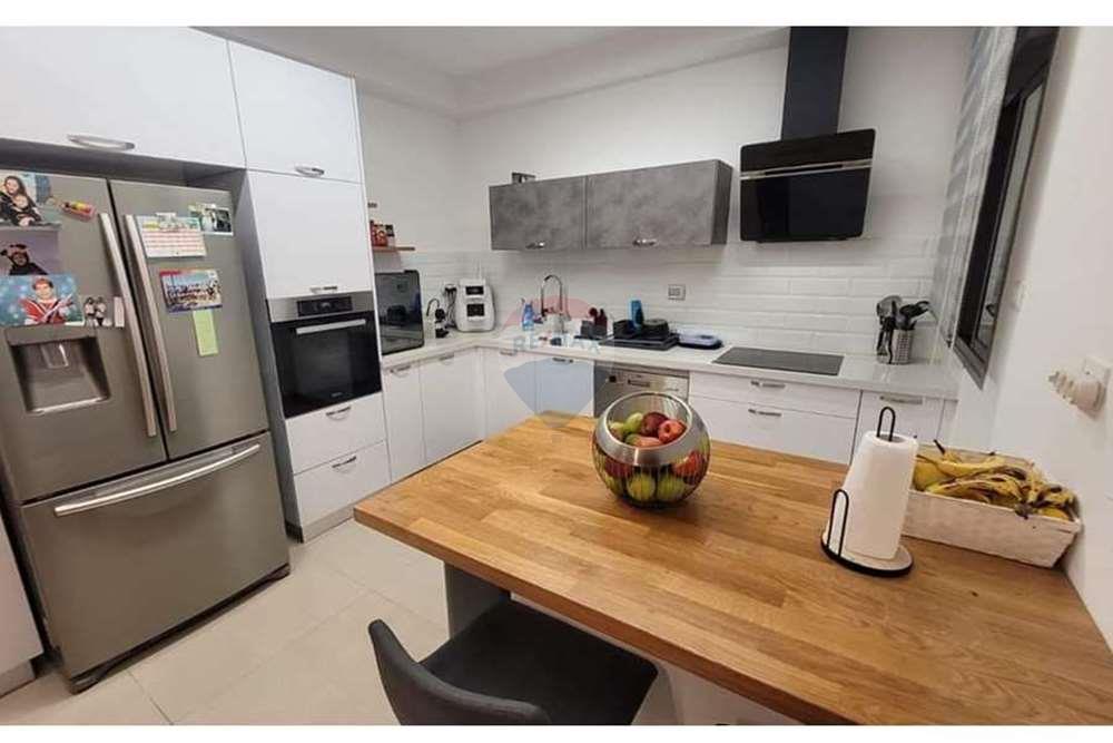 Apartment for Sale in Beer Sheva - Image 4