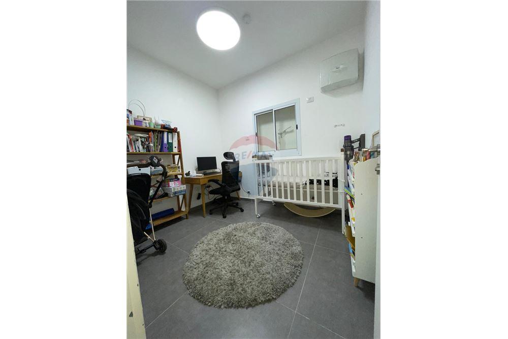 Apartment for Sale in Tel Aviv - Image 4