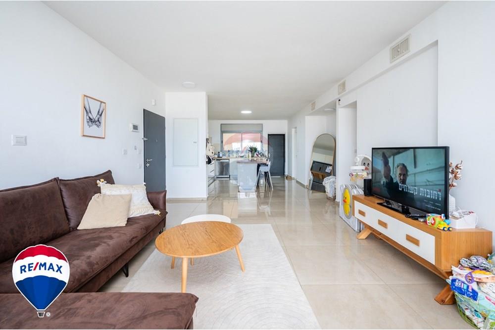 Apartment for Sale in Zichron Ya'akov - Image 3