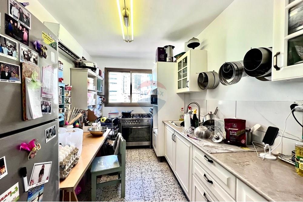 Apartment for Sale in Netanya - Image 3
