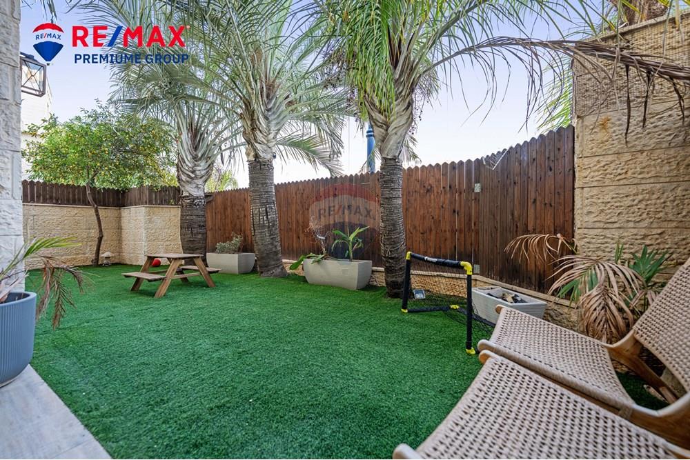 Apartment for Sale in שוהם - Image 1