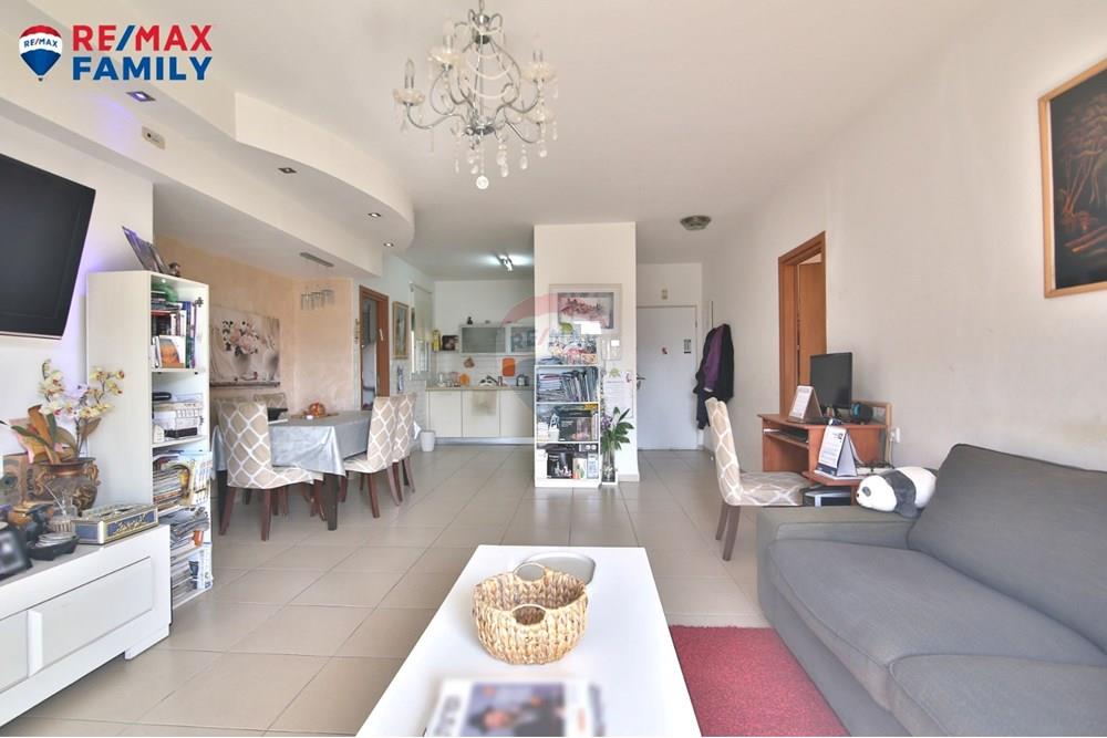 Apartment for Sale in Kiryat Yam - Image 5