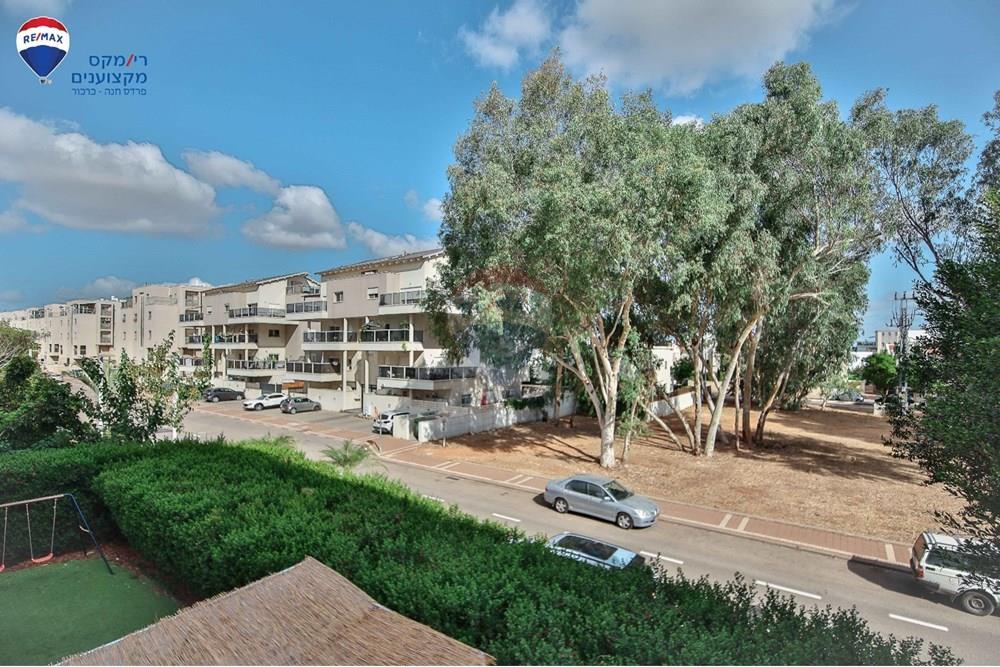 Apartment for Sale in פרדס חנה - כרכור - Image 5