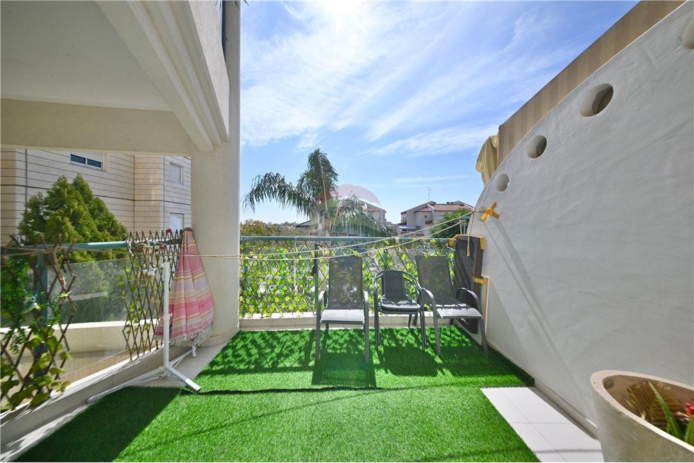 Apartment for Sale in Or Yehuda - Image 5